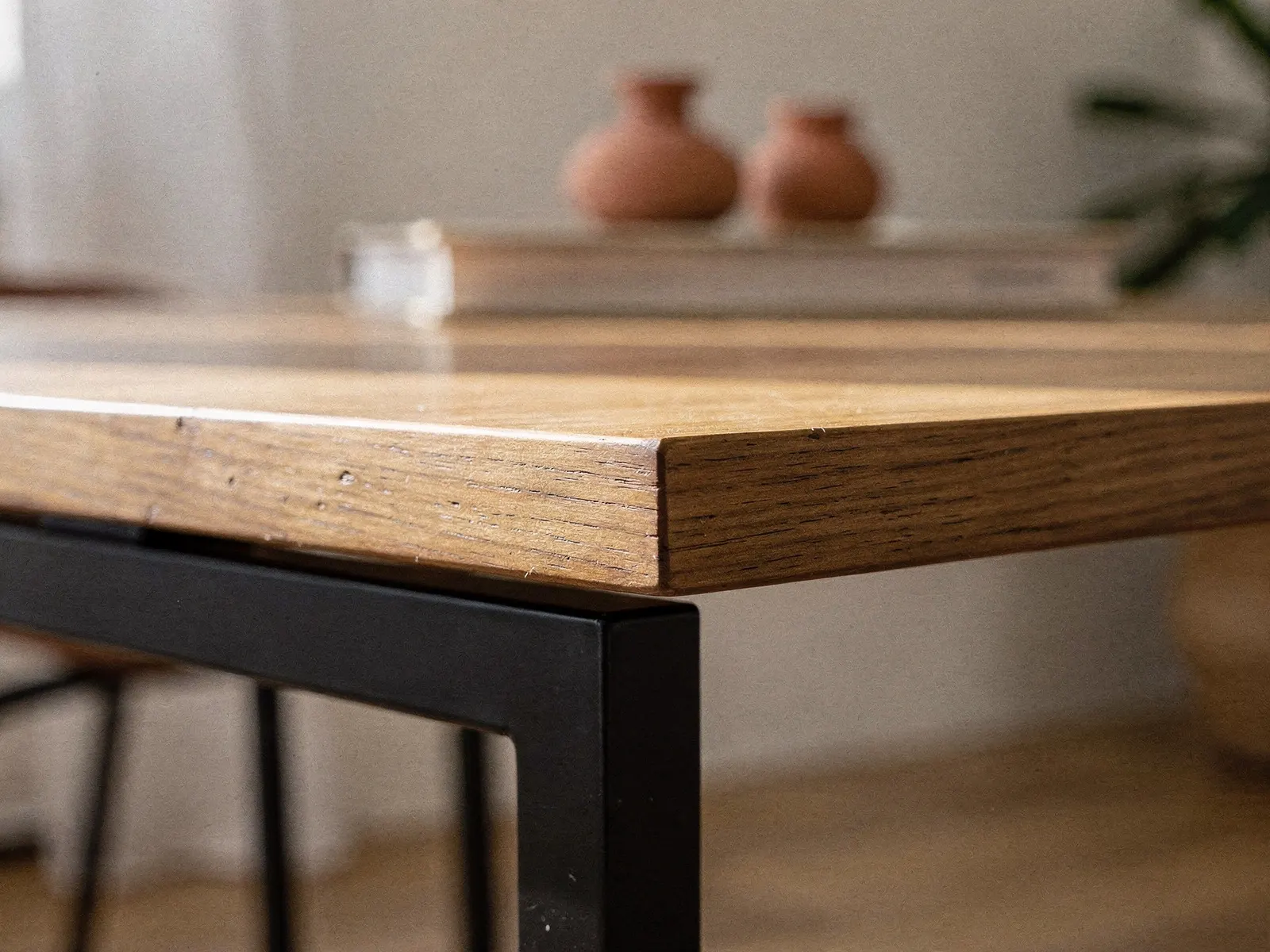Close do material: MDF 18 mm.